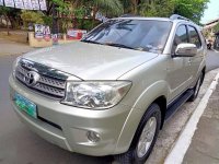 2009 Toyota Fortuner 2.7G for sale