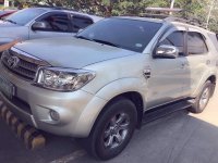 Selling 2nd Hand (Used) Toyota Fortuner 2010 in San Fernando