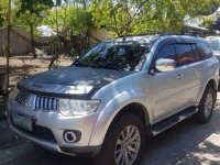 Selling 2nd Hand (Used) Mitsubishi Montero 2010 in Bacoor