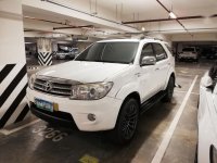 Toyota Fortuner 2010 Automatic Gasoline for sale in Cainta
