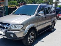 Selling Beige 2014 Isuzu Crosswind at 59000 km in Meycauayan