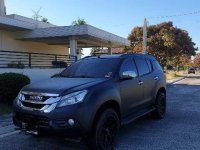 2nd Hand Isuzu Mu-X 2015 Automatic Diesel for sale in Lipa