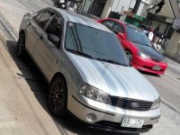 Selling 2nd Hand Ford Lynx 2004 in Pulilan