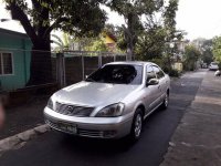 Nissan Sentra 2004 at 100000 km for sale in Quezon City