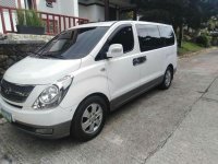 Selling Used Hyundai Grand Starex 2010 in Parañaque
