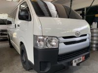 White Toyota Hiace 2017 Manual Diesel for sale in Quezon City