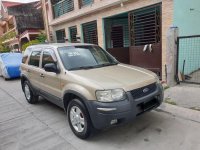 Selling Ford Escape 2004 Automatic Gasoline in Quezon City