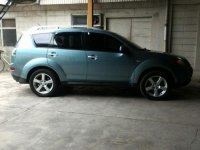 Selling 2nd Hand Mitsubishi Outlander 2009 in Quezon City