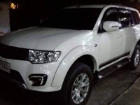 Selling White 2015 Mitsubishi Montero in Makati