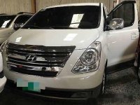 White Hyundai Grand Starex 2010 for sale in Manual