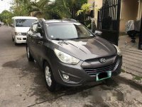 Selling Grey Hyundai Tucson 2010 for sale in Automatic