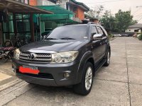 Selling 2nd Hand Toyota Fortuner 2011 at 176000 km in Quezon City