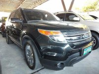 Selling Black Ford Explorer 2013 at 56000 km for sale 