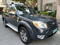 Sell 2nd Hand 2013 Ford Everest at 54000 km in Quezon City