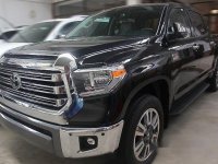 Selling Black Toyota Tundra 2018 for sale