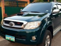 Selling 2nd Hand Toyota Hilux 2010 for sale in San Mateo