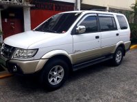 Selling 2nd Hand Isuzu Crosswind 2012 Automatic Diesel at 70000 km in Manila