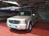 Sell Silver 2005 Ford Everest at 40000 km in Parañaque
