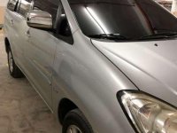 Selling 2nd Hand 2010 Toyota Innova in Manila