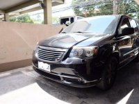 Selling Chrysler Town And Country 2012 Automatic Gasoline in San Juan