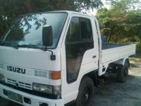 Selling Isuzu Elf 2000 Manual Diesel in Binangonan