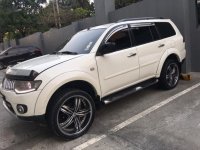 Sell Pearl White 2009 Mitsubishi Montero in Quezon City