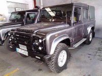 Selling Grey Land Rover Defender 2005 at 61358 km