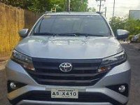 Selling Silver Toyota Rush 2018 at Gasoline Automatic