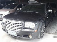 Selling Black Chrysler 300C 2007 at 44652 km in Gasoline Automatic