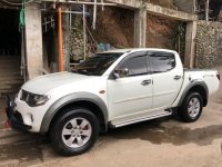 Selling Mitsubishi Strada 2009 Manual Diesel in Baguio