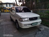 Selling 2nd Hand Toyota Revo 2002 Manual Gasoline at 130000 km in Valenzuela