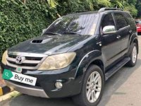 2nd Hand Toyota Fortuner 2005 Automatic Diesel for sale in Marikina