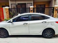 Selling Hyundai Accent 2011 at 70000 km in Cavite City