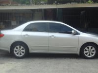 Sell 2nd Hand 2011 Toyota Corolla Altis Manual Gasoline in Quezon City