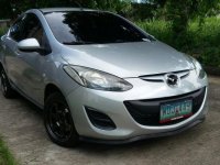 Selling 2nd Hand Mazda 2 2013 in Tanauan