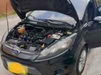 Selling Black Ford Fiesta 2011 Manual Gasoline in Santa Rosa