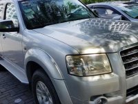 Selling 2nd Hand Ford Everest 2007 Automatic Diesel at 90000 km in General Trias