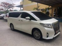Selling Used Toyota Alphard 2018 in Las Piñas