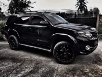 Sell Black 2015 Toyota Fortuner in Gapan