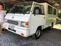 Selling Used Mitsubishi L300 2016 Manual Diesel at 60000 km in Apalit