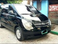 Selling Hyundai Grand Starex 2010 Manual Diesel in Navotas