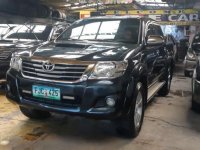 Selling Toyota Hilux 2013 Manual Diesel in Quezon City