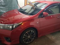 Selling 2nd Hand Toyota Corolla Altis 2015 in Manila