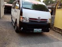 Selling Toyota Hiace 2013 Manual Diesel in San Isidro