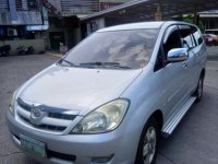 Selling 2nd Hand Toyota Innova 2005 in Pasig