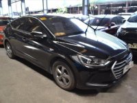 Black Hyundai Elantra 2017 at 25000 km for sale