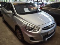 Selling Silver Hyundai Accent 2017 in Makati