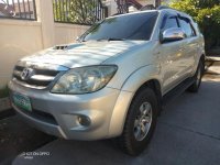 Selling Used Toyota Fortuner 2006 in Paniqui
