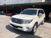 Selling Toyota Land Cruiser 2012 Automatic Diesel in Manila