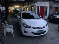 Selling White Hyundai Elantra 2012 at 108000 km in Manila